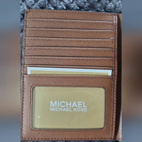 Michael Kors Passport Holder and Wallet - Picture 4 of 6